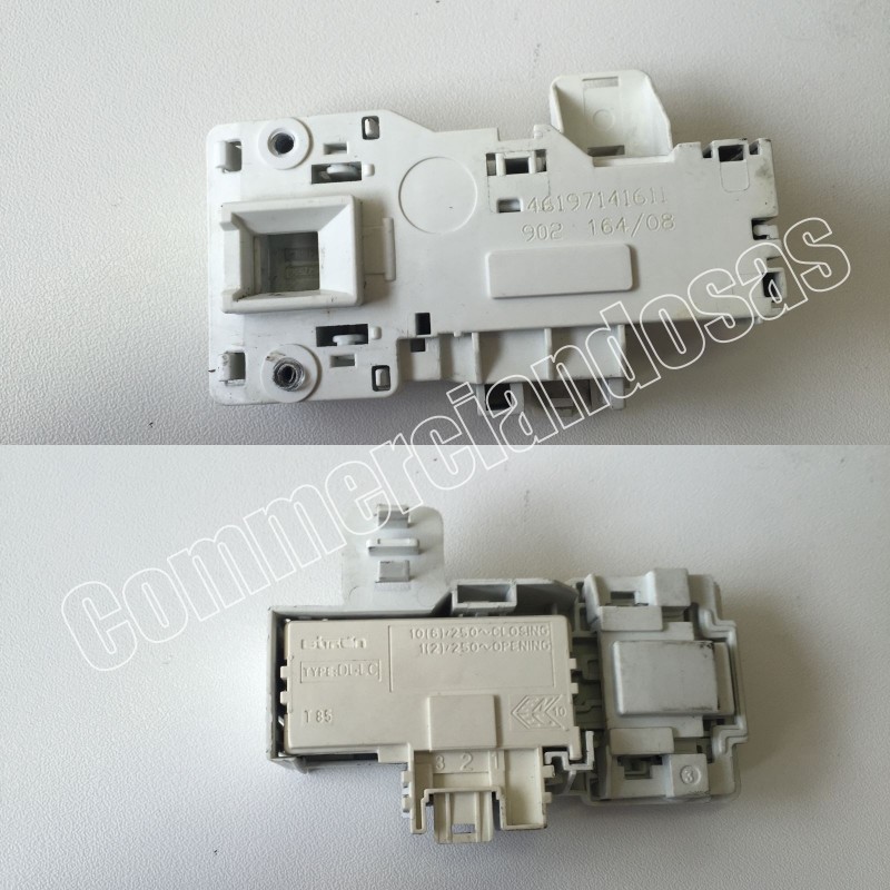 BLOCCAPORTA COD. 46197141611 PER LAVATRICE WHIRLPOOL AWOE 8104 usato