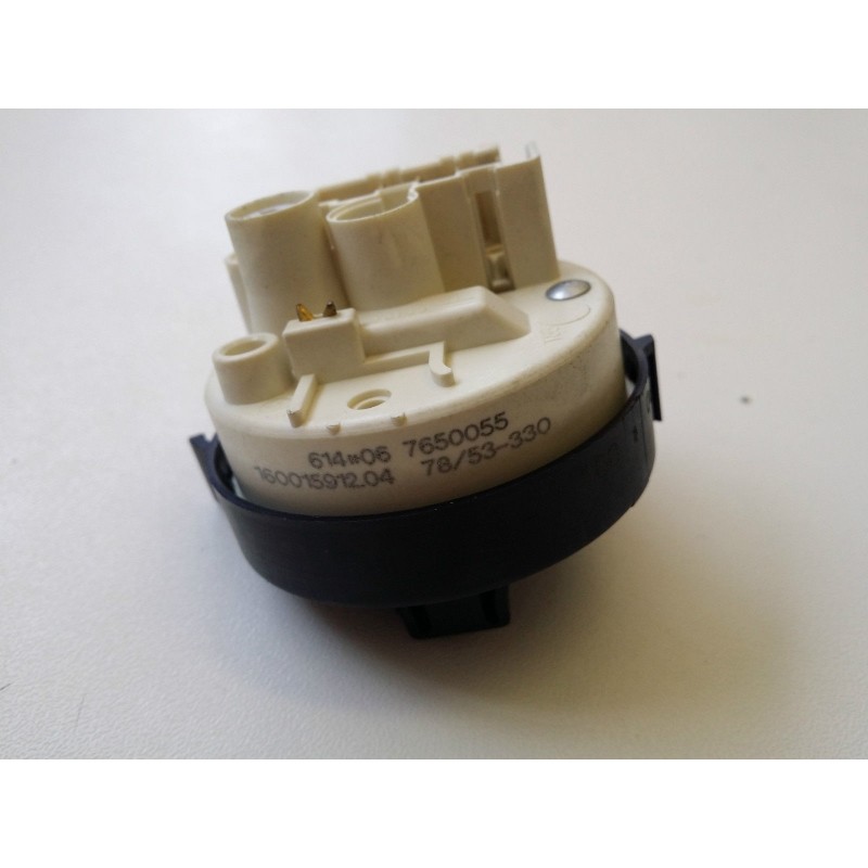 PRESSOSTATO PER LAVATRICE ARISTON AQLX 105-1 IT 7650055  160015912.04  USATO VLX