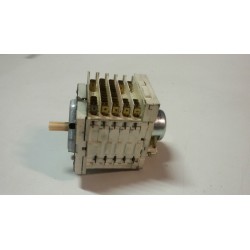 TIMER COD 160007588 PER LAVATRICE INDESIT WG 834 TX USATO SVA