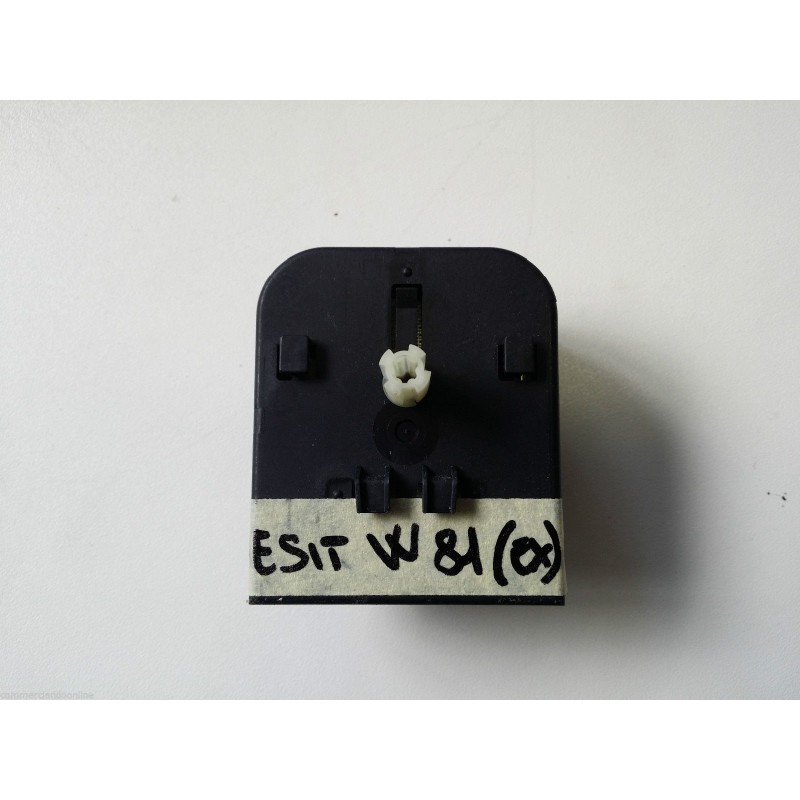 TIMER COD 160013786.00 PER LAVATRICE INDESIT W81(EX) USATO VLX