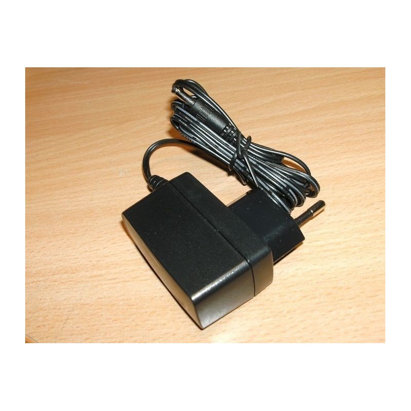 ALIMENTATORE AC/DC  ADAPTER MASS POWER SCF0500100E1BA 5.0V 1.0A NUOVO lrx