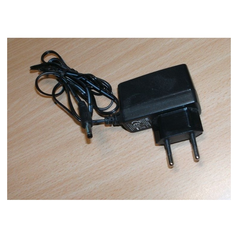 ALIMENTATORE AC/DC  ADAPTER MASS POWER SCF0500100E1BA 5.0V 1.0A USATO  lrx