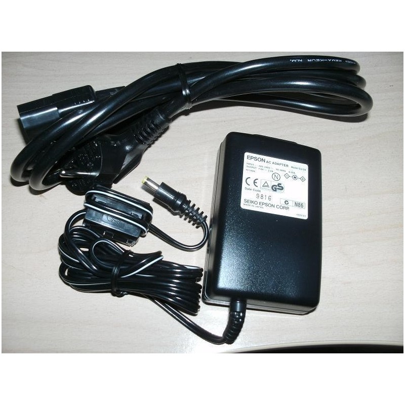 EPSON AC ADAPTOR MODEL EU-20 120-240V 50/60HZ 0.35A OUT 7.0V 2.0A NUOVO  lrx