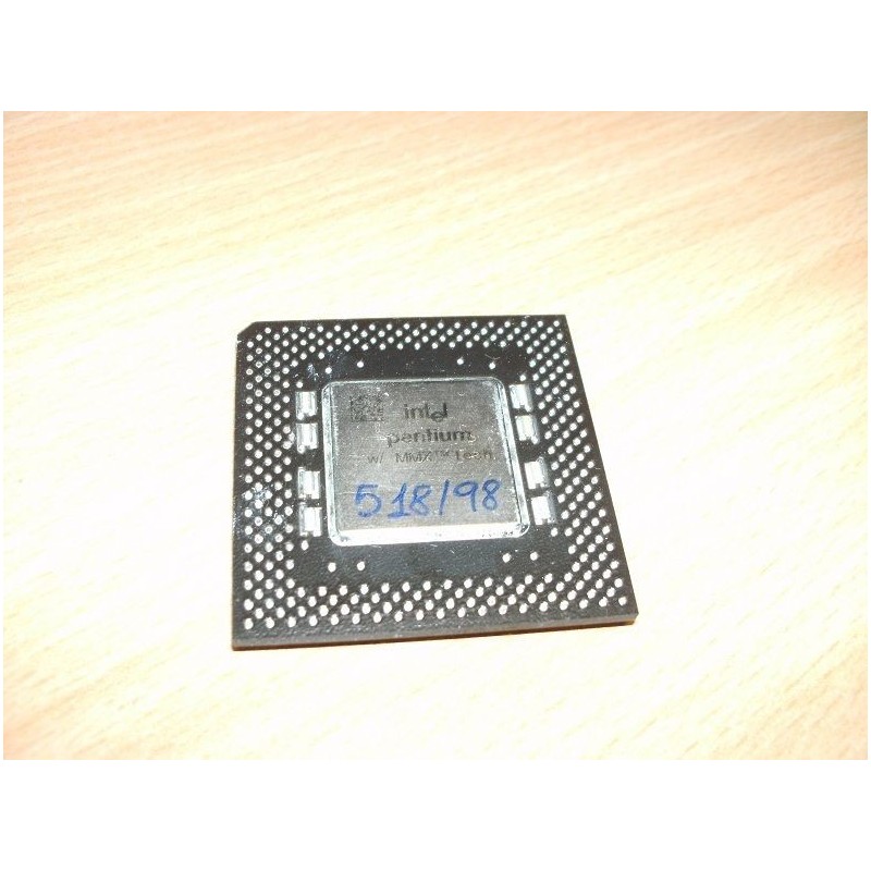 PROCESSORE CPU DA COLLEZIONISMO INTEL PENTIUM SL27S USATO NON GARANTITO lrx