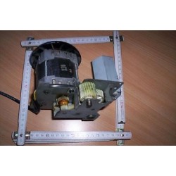 MOTORE CON RIDUZIONE 230V 50Hz RPM 76,408 USATO lrx2-b